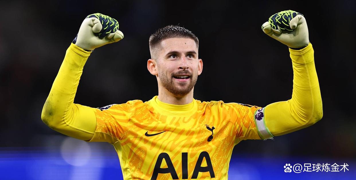 热刺门将连续失误，球迷痛心球队表现不佳