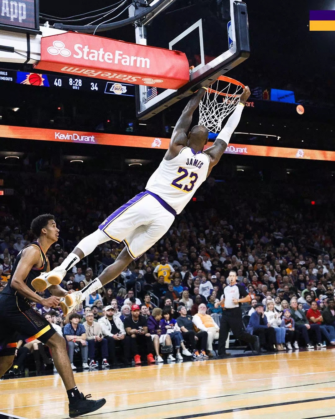 詹姆斯突破极限，率领球队击败强敌(詹姆斯突破视频)