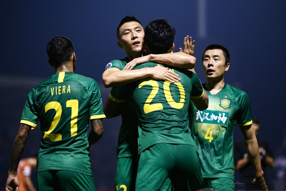 乐竟体育官网-北京队主场连胜,强势霸占排名榜首(北京 球队)