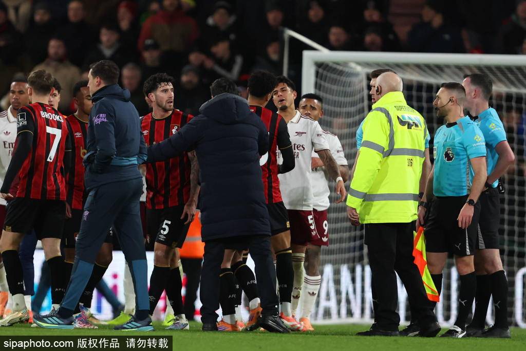 关于热刺与伯恩茅斯战平,双方短兵相接的信息 关于热刺与伯恩茅斯战平,双方短兵相接的信息