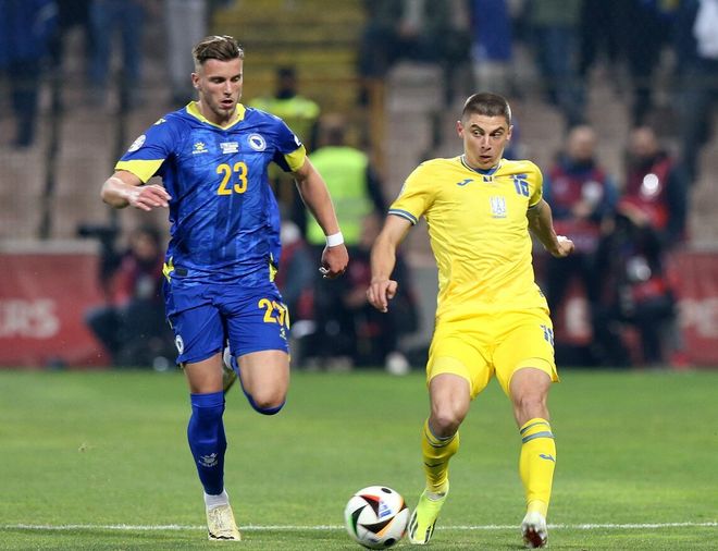 包含西班牙国家队凭借特奥出场球员逆转乌克兰队的词条